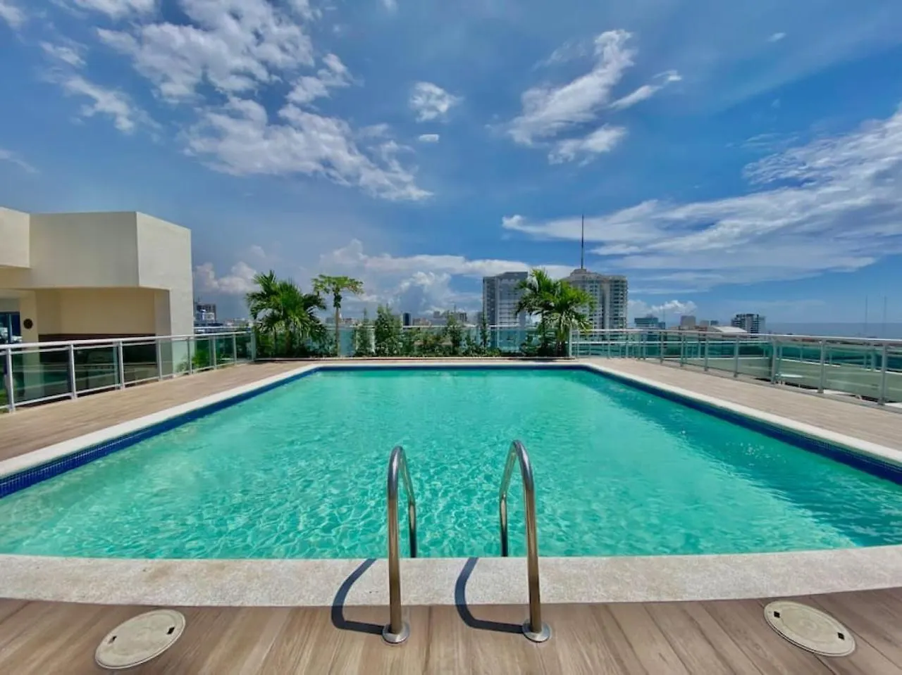 Upscale City Center Apt, Pool Los Prados 0*,  Dominican Republic