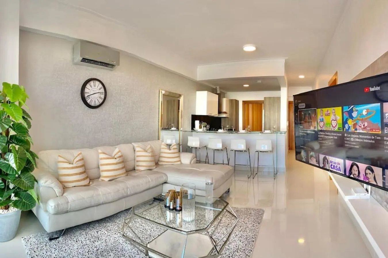 Apartment Upscale City Center Apt, Pool Los Prados Dominican Republic